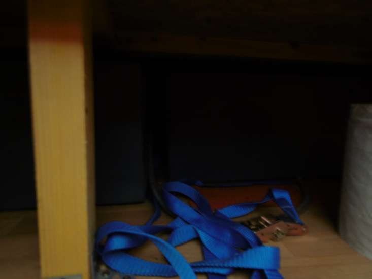 les 2 réservoir sous le lit